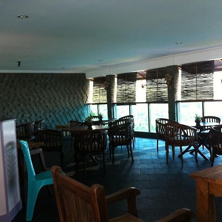 Hotel Adinda 帕朗特里蒂斯 外观 照片